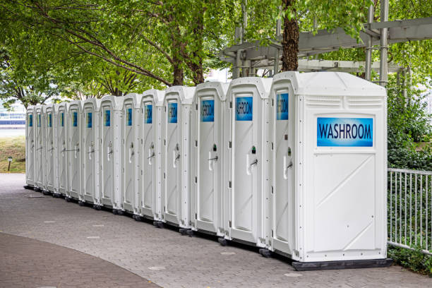 Best Porta potty delivery and setup  in Listoga, CA